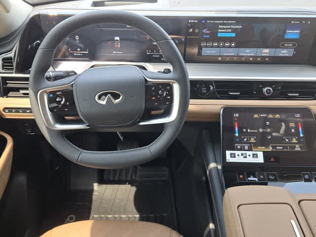 2027 INFINITI QX80 LUXE