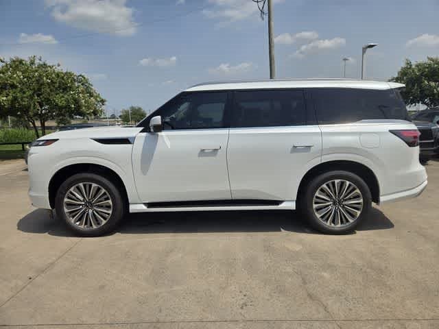 2027 INFINITI QX80 LUXE