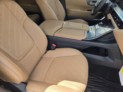 2027 INFINITI QX80 LUXE
