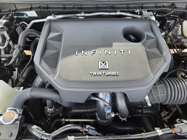 2027 INFINITI QX80 LUXE