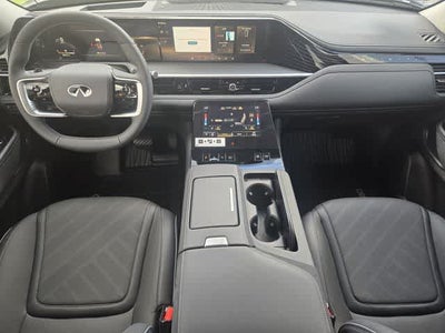2027 INFINITI QX80 LUXE