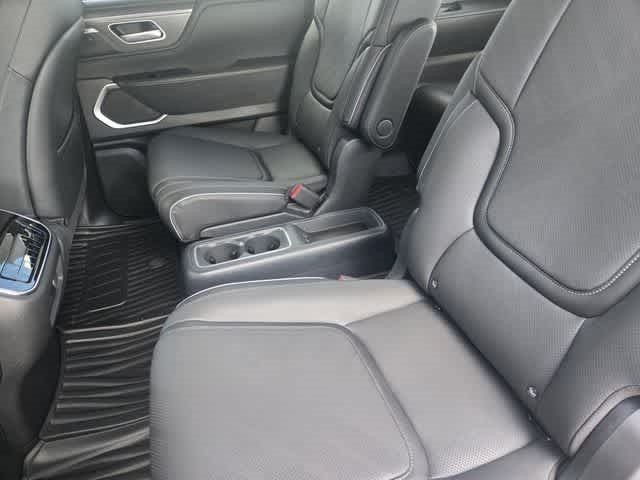 2027 INFINITI QX80 LUXE