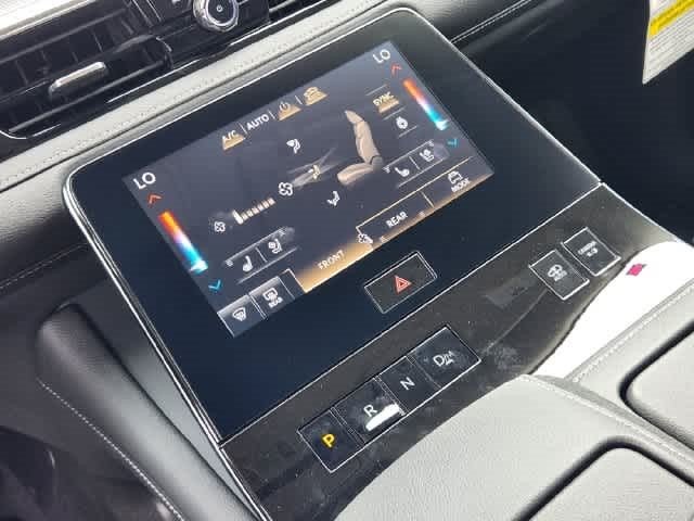 2027 INFINITI QX80 LUXE