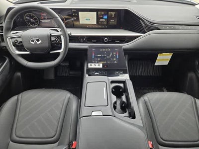 2026 INFINITI QX80 LUXE