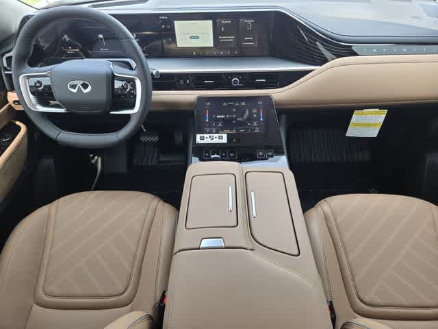 2027 INFINITI QX80 LUXE