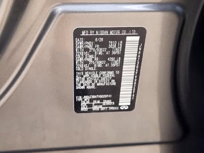 2027 INFINITI QX80 LUXE