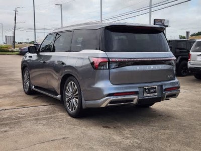 2027 INFINITI QX80 LUXE