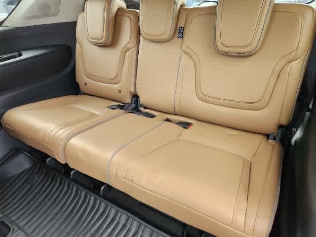 2027 INFINITI QX80 LUXE