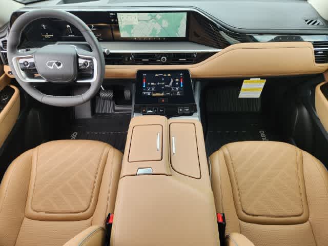 2027 INFINITI QX80 LUXE