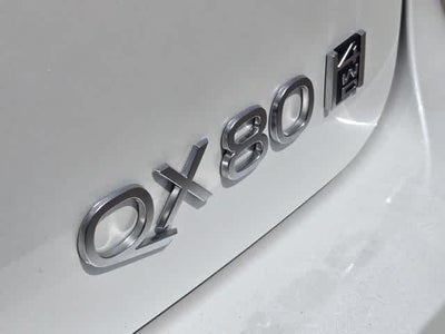 2027 INFINITI QX80 LUXE