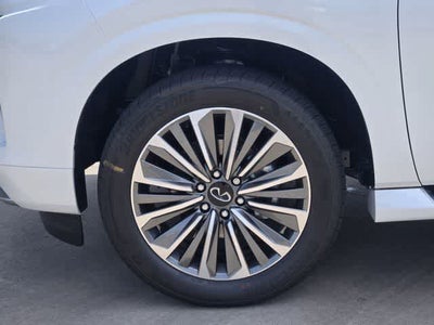 2027 INFINITI QX80 LUXE