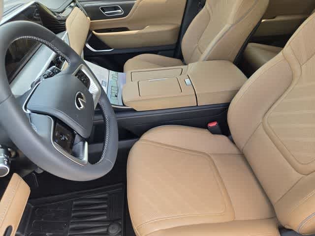 2027 INFINITI QX80 LUXE
