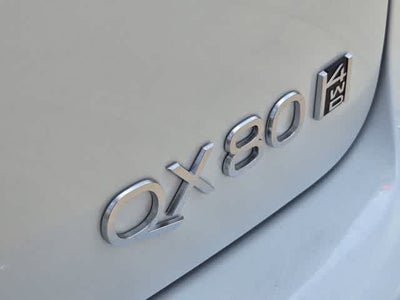 2027 INFINITI QX80 LUXE