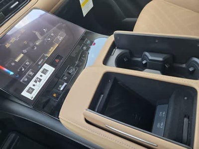 2027 INFINITI QX80 LUXE