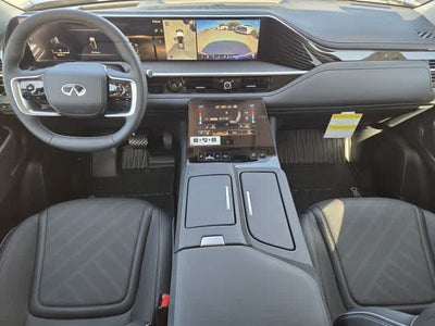 2027 INFINITI QX80 LUXE
