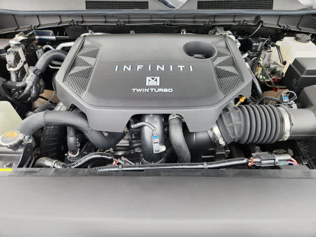 2027 INFINITI QX80 LUXE
