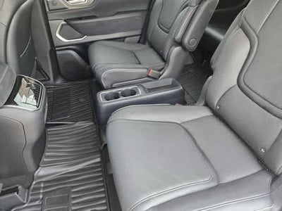 2027 INFINITI QX80 LUXE