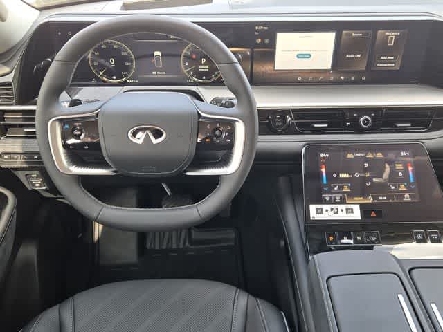 2027 INFINITI QX80 LUXE