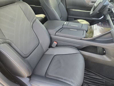 2027 INFINITI QX80 LUXE