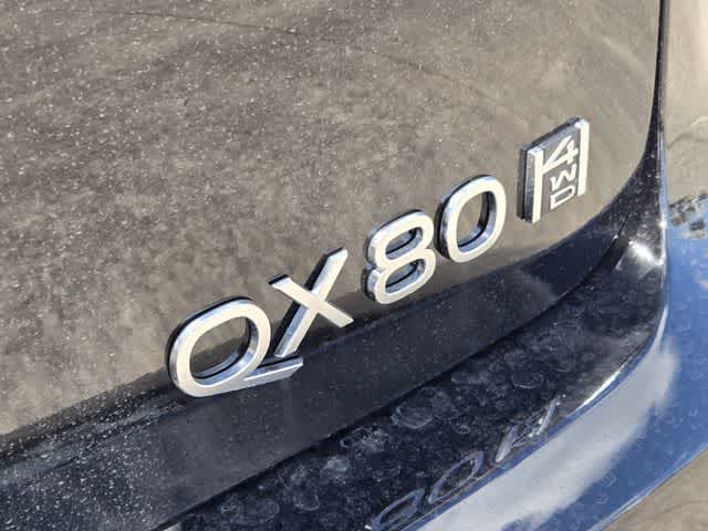 2027 INFINITI QX80 LUXE