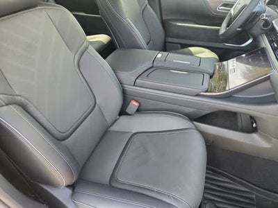 2027 INFINITI QX80 LUXE