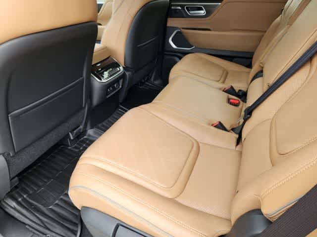 2027 INFINITI QX80 LUXE