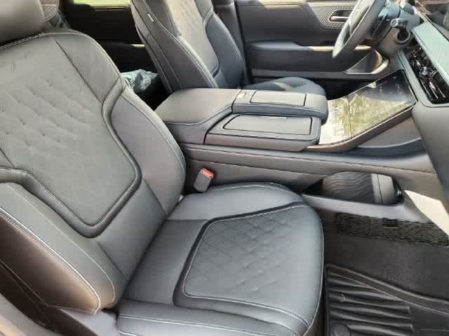2027 INFINITI QX80 AUTOGRAPH