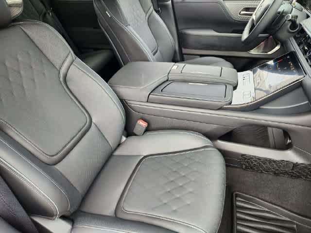 2027 INFINITI QX80 AUTOGRAPH