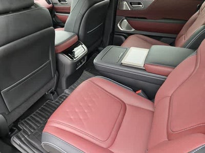 2027 INFINITI QX80 AUTOGRAPH