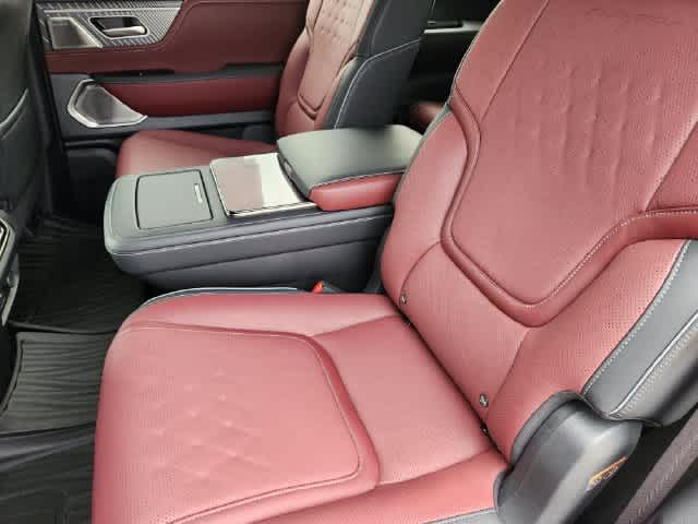 2027 INFINITI QX80 AUTOGRAPH
