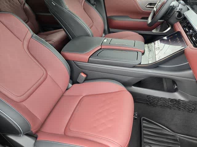 2027 INFINITI QX80 AUTOGRAPH