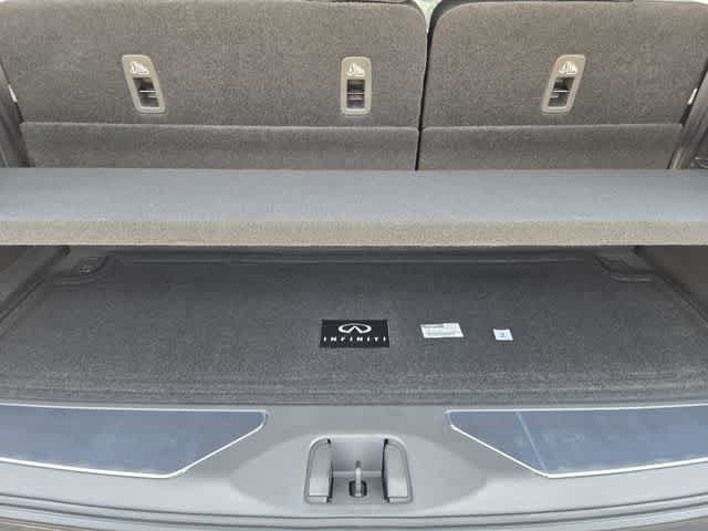 2027 INFINITI QX80 AUTOGRAPH