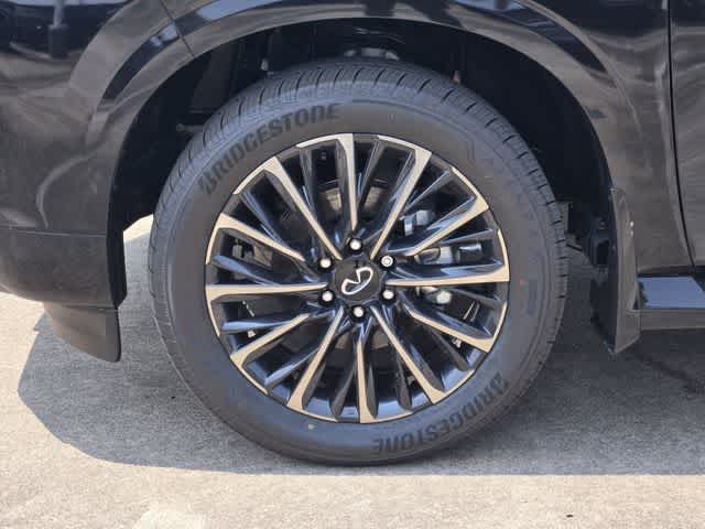 2027 INFINITI QX80 AUTOGRAPH