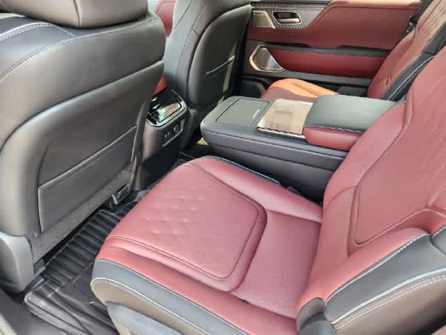 2027 INFINITI QX80 AUTOGRAPH