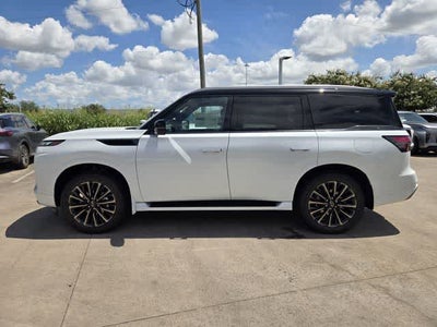 2027 INFINITI QX80 AUTOGRAPH