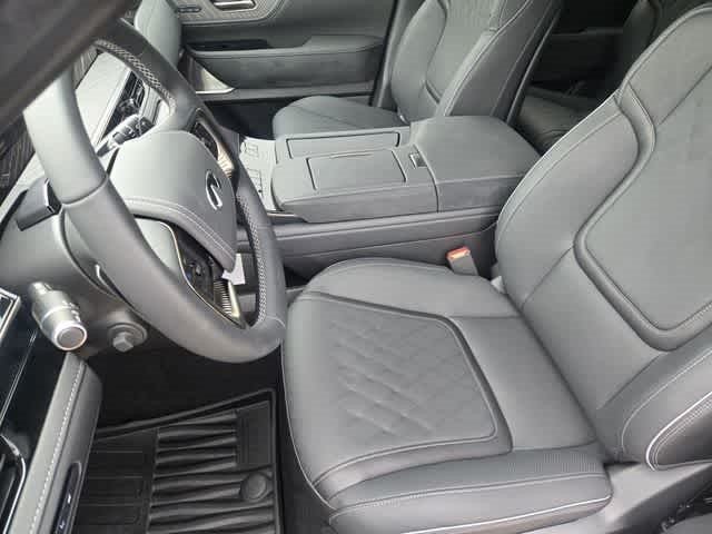 2027 INFINITI QX80 AUTOGRAPH