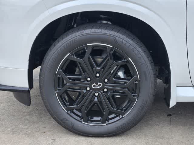 2027 INFINITI QX80 SPORT