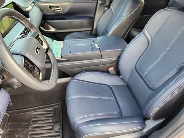 2027 INFINITI QX80 SPORT