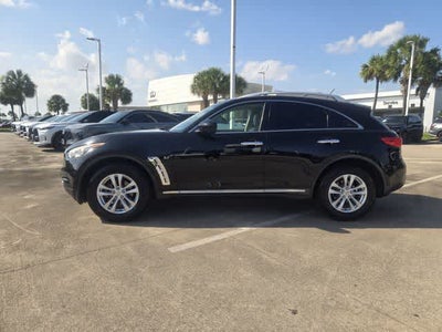 2016 INFINITI QX70 RWD 4dr