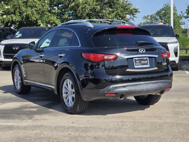 2016 INFINITI QX70 RWD 4dr