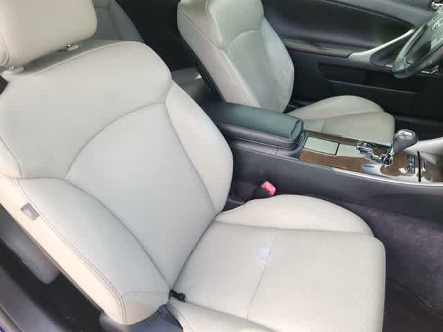 2012 Lexus IS 250C 2dr Conv Auto