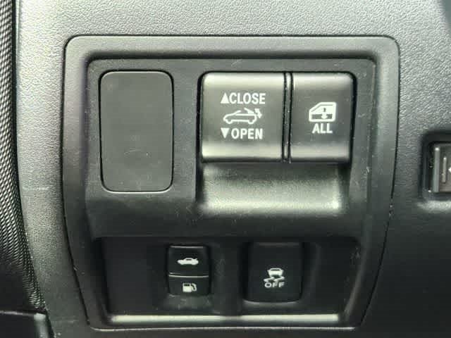 2012 Lexus IS 250C 2dr Conv Auto