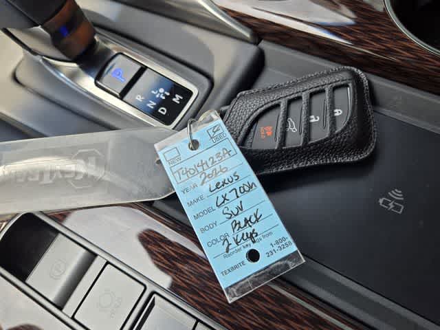 2026 Lexus LX 700h Ultra Luxury