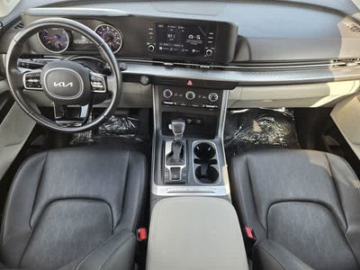 2024 Kia Carnival LX