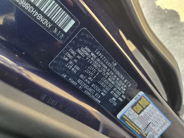 2024 Kia Carnival LX