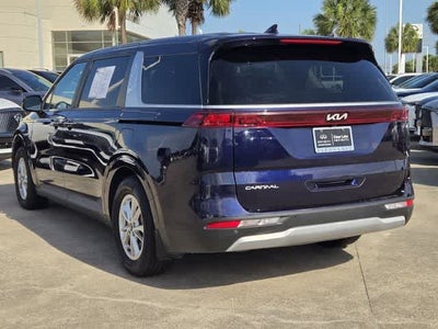 2024 Kia Carnival LX