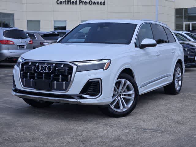 2025 Audi Q7 Premium Plus