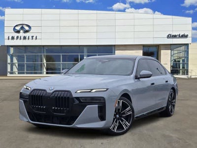 2023 BMW 740i 740i