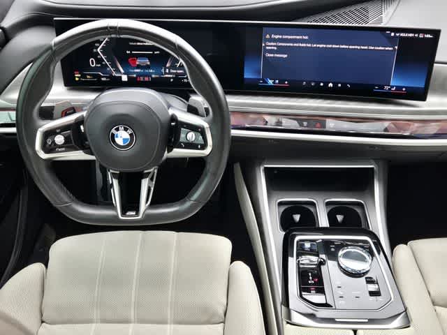 2023 BMW 740i 740i