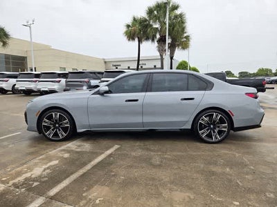 2023 BMW 740i 740i